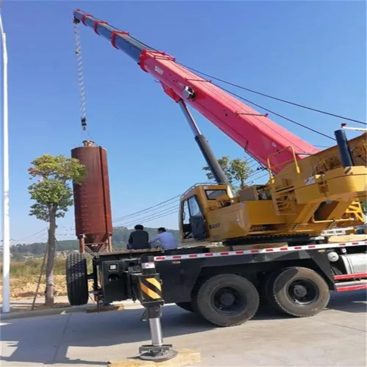 石家庄新华专业吊车租赁多少钱