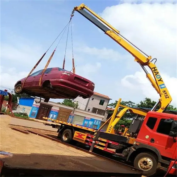 石家庄新华吊车救援小汽车怎么吊